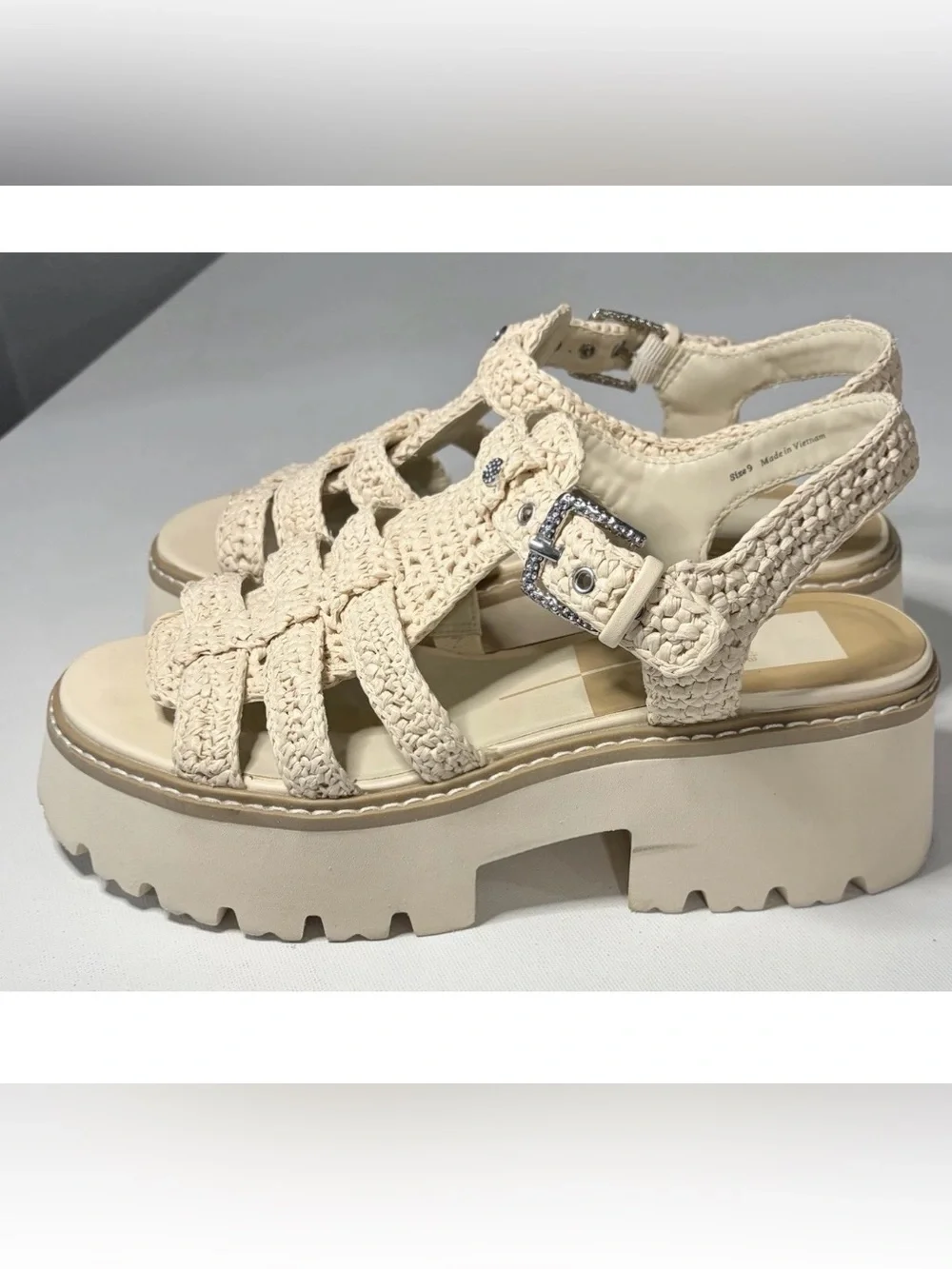 Dolce Vita Cream Crochet Platform Sandals size 8 women's shoes
